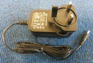 NEW 5V 4A Intertek HNO050400X US Wall Plug AC Power Adapter Charger