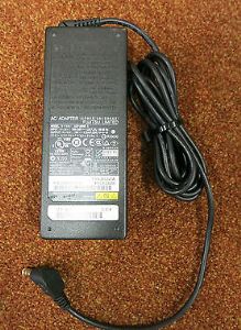 NEW Genuine 19V 4.22A Fujitsu CP410715-01 AC Adapter Charger