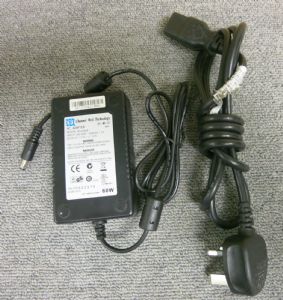 NEW 12V 5A Channel Well Technology CWT PAA060F AC Power Adapter