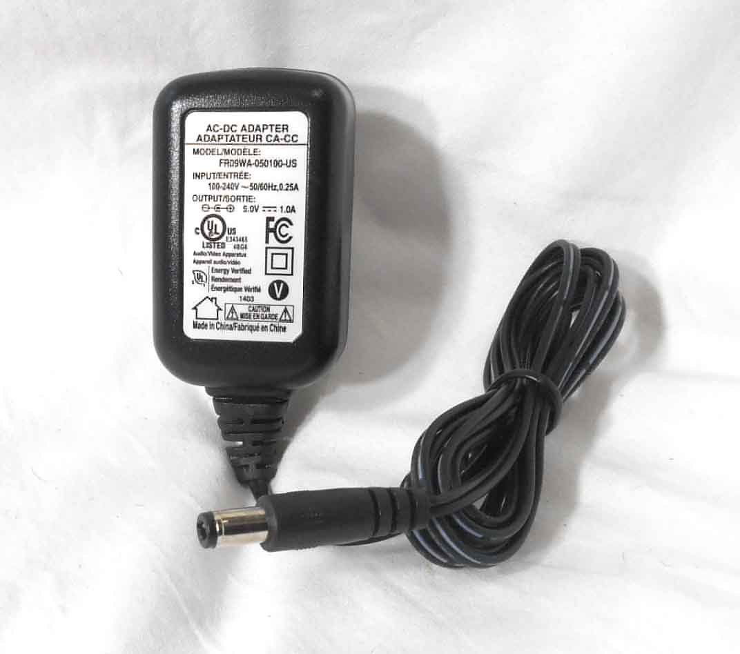 New 5V 1A FR09WA-050100-US Power Supply AC Adapter Charger