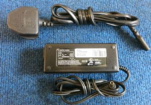 NEW 48V 2.35A EOS Power LFZVC65SG48E Switch Mode Desktop AC Power Adapter