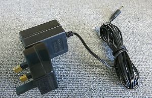 NEW 6V 300mA 7W XR-DC060300 AC Power Adapter